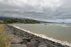 Kalama Park along the ocean.