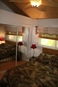 hale-palama-third-bedroom Third bedroom